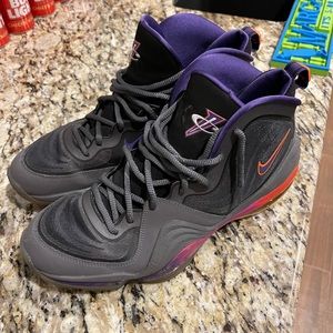 Nike air pennys basketball shoes